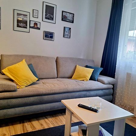 Gospic Riverside Apartment Extérieur photo