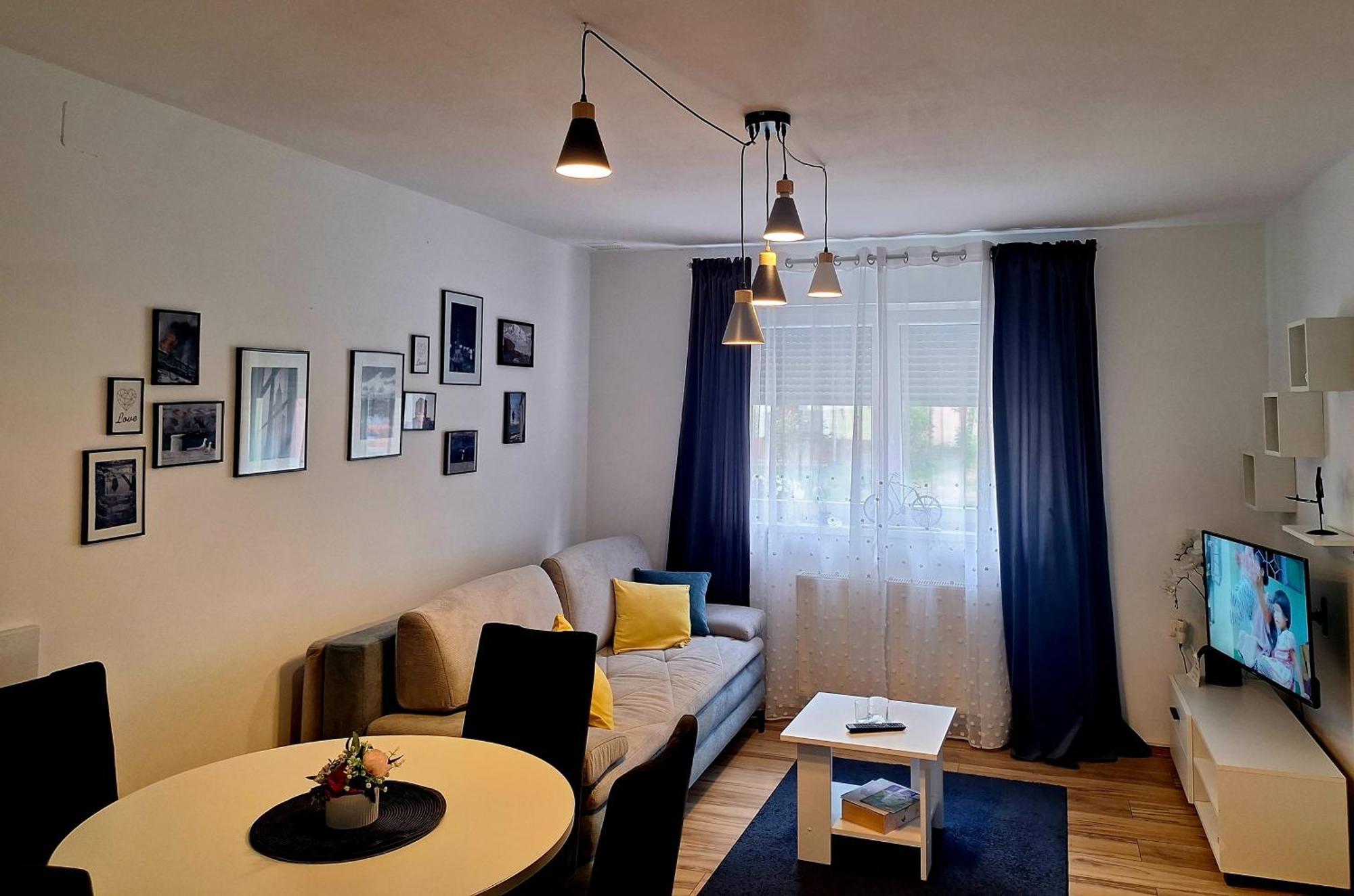 Gospic Riverside Apartment Extérieur photo