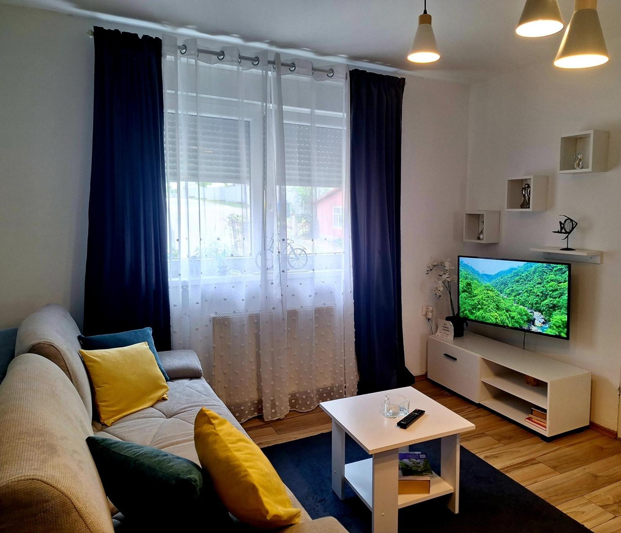 Gospic Riverside Apartment Extérieur photo